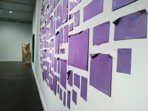 Comisart. "Autorretrato ciego, escapándome de mí mismo, tratando de recordar el año en que fue publicado Mille plateaux", de Abraham Cruzvillegas